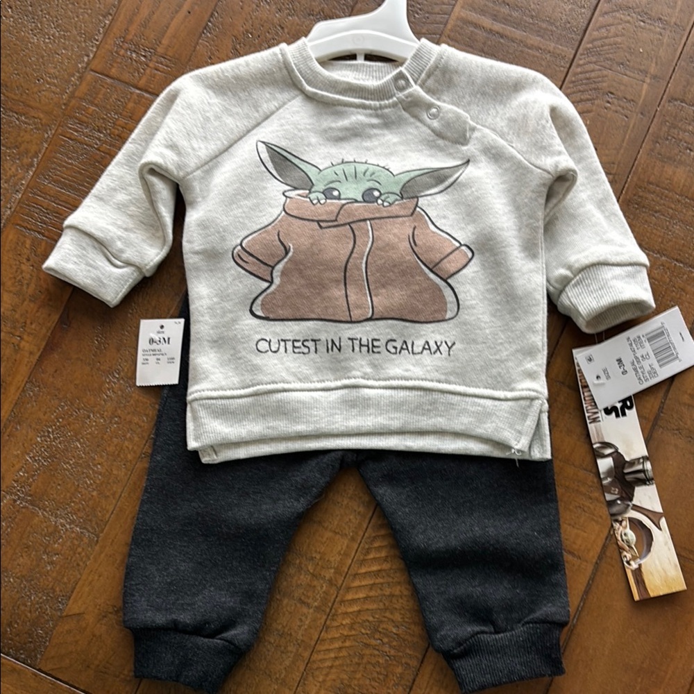 Disney Cream and Gray Baby Yoda Matching Set